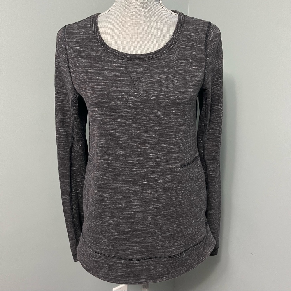 LULULEMON Exhalation Pullover ll Heathered marled black top women’s size 6